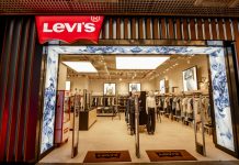 Levi's