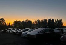 ¡Récord para Latinoamérica! El “Tesla Light Show” congregó 135 vehículos sincronizados provenientes de todo el país Tesla