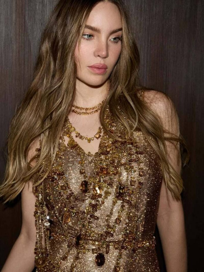 swarovski brillando como siempre ✨✨✨#swarovski (9) Belinda