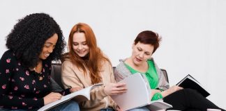 Estudiar en el extranjero: Estos son los programas que abren oportunidades académicas y laborales a los chilenos