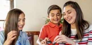 Guía de consumo consciente para disfrutar de la alimentación sin restricciones en 2026. Mondelez.