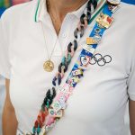 Cómo los pins de los Juegos Olímpicos cuentan la historia de la apertura global: Desde los primeros Juegos Olímpicos hasta Milano Cortina 2026