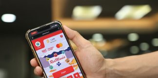 Lanzan videojuego diseñado por estudiantes universitarios para viajes en buses de Red Movilidad