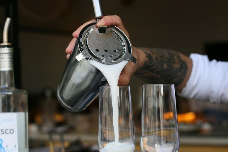 Detrás de la barra: Día Internacional del Bartender en Chile