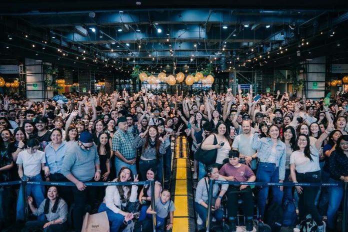 Cenco Malls vive el último atardecer del verano junto a Aeróbica