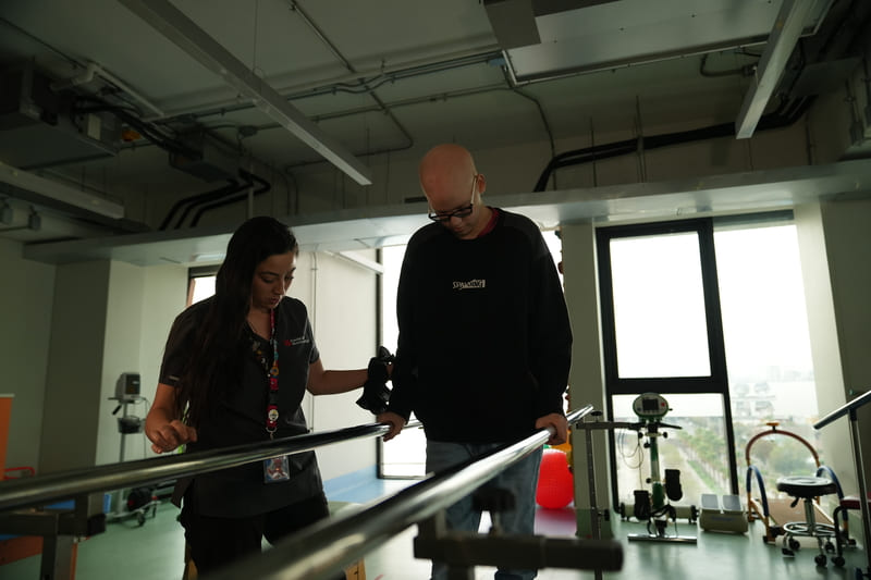 Día Internacional Cáncer Infantil - Chile alcanza 80% de sobrevida, pero la falta de rehabilitación en regiones mantiene brechas territoriales críticas