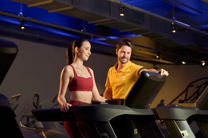 Entrenamiento de bajo impacto: la tendencia que está ayudando a más chilenos a iniciarse en el mundo fitness