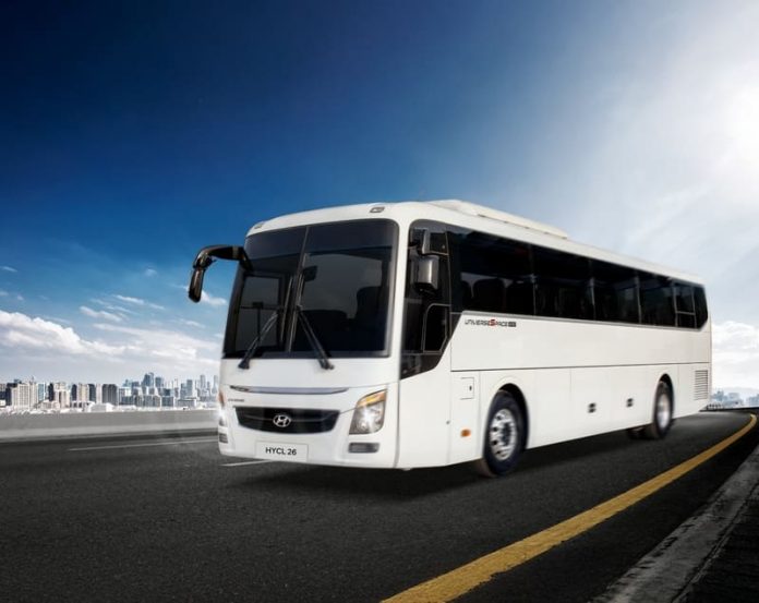 Hyundai Universe_ seguridad, confort y eficiencia3 Hyundai Universe: seguridad, confort y eficiencia para un transporte de pasajeros de alto estándar