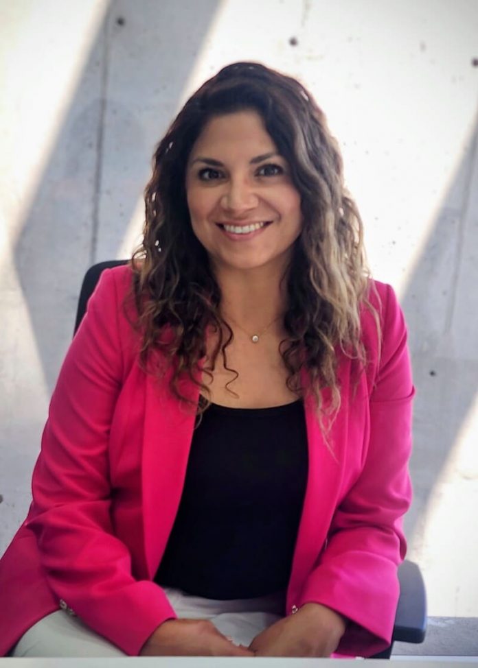 Karla Bustamante (1) Honda