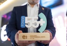 Último mes para postular: Fondo 55+ de Entel destinará $ 360 millones para inclusión digital de personas mayores