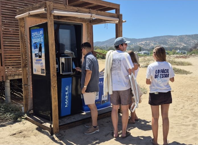 Playas libres de plástico: Valparaíso logró reducir uso de 50 mil botellas