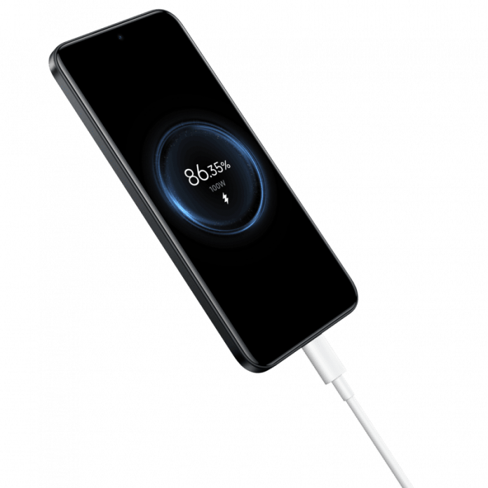 REDMI Note 15 Pro+ 5G_Black_100W charging La historia de las 19:00 horas: Por qué dejamos de tener miedo al 15% de batería