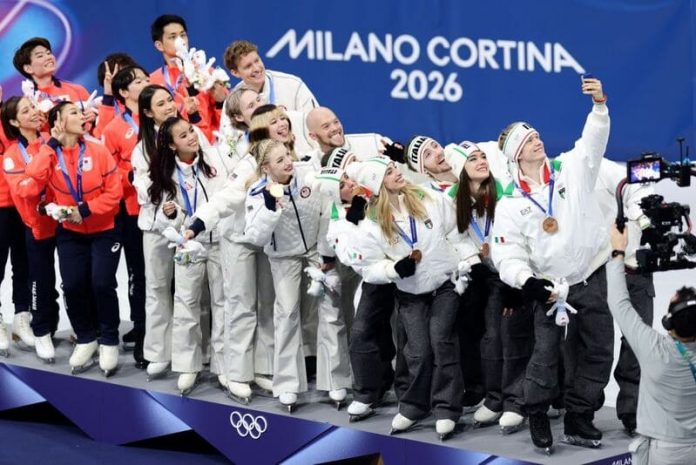 Victory Selfie: un momento icónico y cultural en el podio entra en su próximo capítulo en Milano Cortina 2026