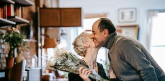 El amor se cocina en casa: ideas para una cena romántica fácil y sin complicaciones