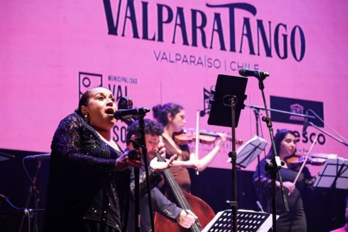 Valparatango 2026 llega al puerto en su versión N°36.