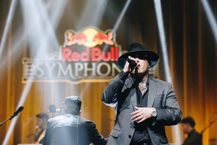 “Red Bull Symphonic Pablo Chill-E, El Documental”: El show que marcó uno de los hitos para la estrella de la música urbana nacional