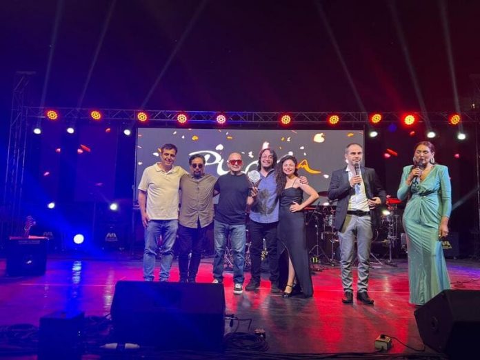 Pucón: Masiva y colorida fue la despedida del verano, los festejos de aniversario y el fin de las Ferias del Campo Vivo 2026