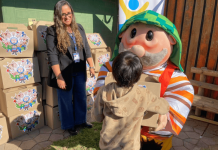 Dr. Simi dona más de 100 kits de útiles escolares a niños y niñas de Fundación Ciudad del Niño Dr. Simi