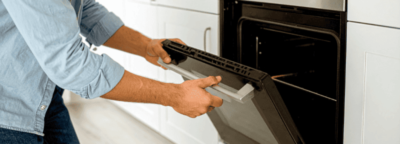 Derriba falsos mitos domésticos que elevan tu factura de luz hasta 55 €