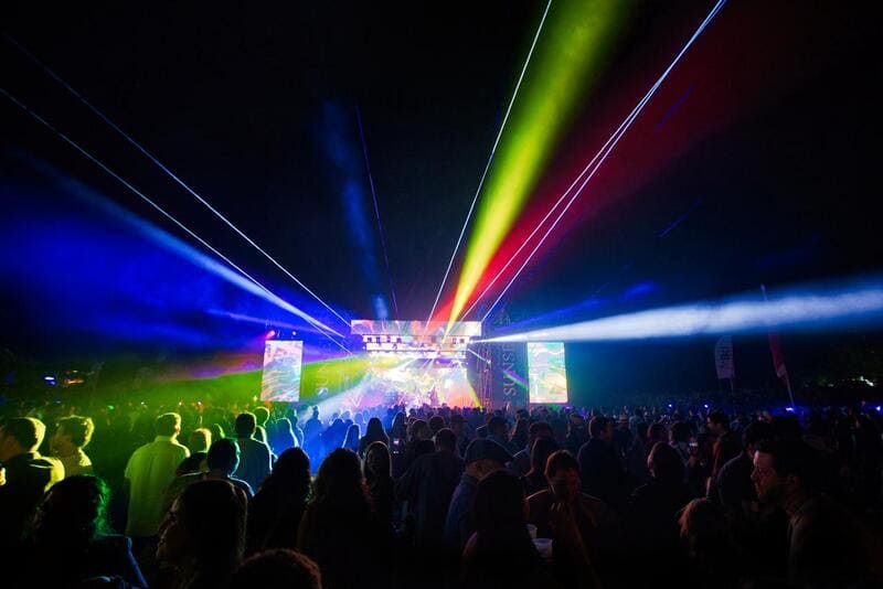 Maturana Sunset Festival celebra su sexta edición reuniendo a más de 3 mil personas en el Valle de Colchagua