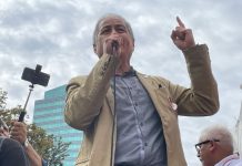 Colegio de Profesores: acusa a kast de desconocer su lucha contra la violencia y le recordó logro de la ley de convivencia, la que aún el ejecutivo no promulga Colegio de Profesores