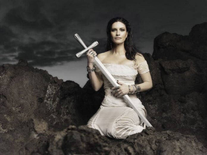 Laura Pausini estrena 