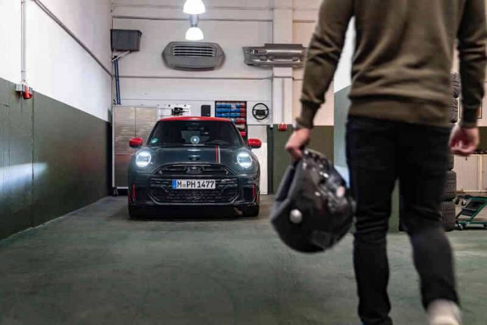 MINI