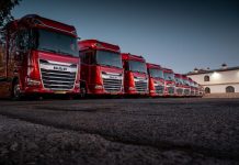 Futuros especialistas del transporte conocen innovaciones de seguridad y eficiencia de la Nueva Generación DAF especialistas