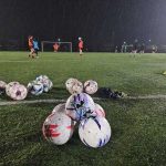 Escuela Municipal de Fútbol Femenino de Pucón recibió aporte de equipamiento deportivo Pucón