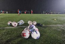 Escuela Municipal de Fútbol Femenino de Pucón recibió aporte de equipamiento deportivo Pucón