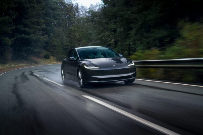 Model3_52 (1) Tesla