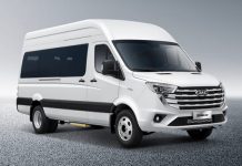 JAC renueva el Sunray y se convierte en el minibús con la mejor relación precio-equipamiento JAC