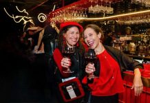 Dos chilenas vuelven a destacar entre los referentes internacionales de la comunicación del vino vino