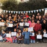 En Chile: 8 de cada 10 niños mejora su velocidad lectora gracias a innovador modelo de talleres liderados por adultos mayores Familias Primero