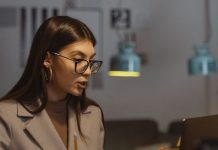 Si las clases son online, ¿voy a aprender menos? Las claves para aprender un idioma a distancia