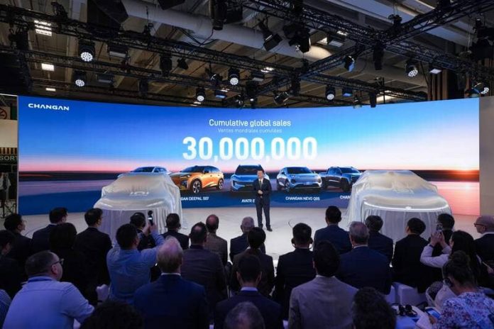CHANGAN - Saloěn del Automoěvil de Pariěs 2026_2 (1) Changan