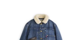 Levi's