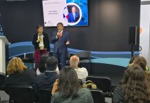 El corredor de vida marina que une los polos del planeta fue presentado en la COP17 WWF Chile